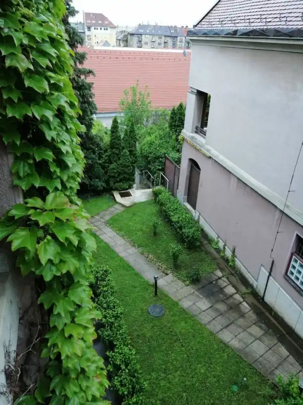 Kiadó iroda, Budapest, III. kerület 260 m² 860 E Ft/hó
