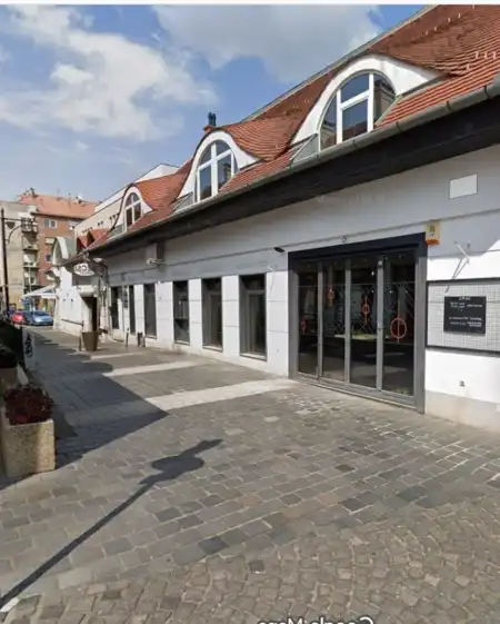 Kiadó iroda, Budapest, III. kerület 4 szoba 97 m² 372 E Ft/hó + Áfa