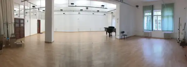 Kiadó iroda, Budapest, XIV. kerület 8 szoba 390 m² 1.04 M Ft/hó + Áfa