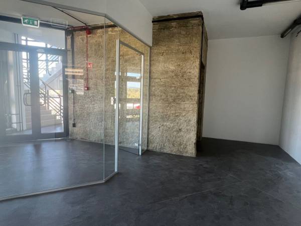 kiadó iroda, Budapest, X. kerület