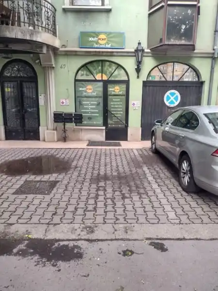 Kiadó üzlet, Budapest, XIV. kerület 1 szoba 27 m² 140 E Ft/hó